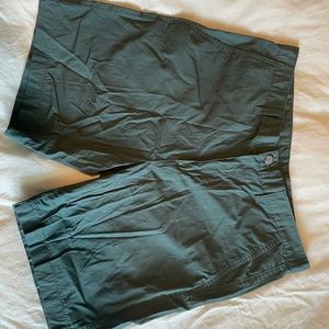 Eddie Bauer light weight chinos 34